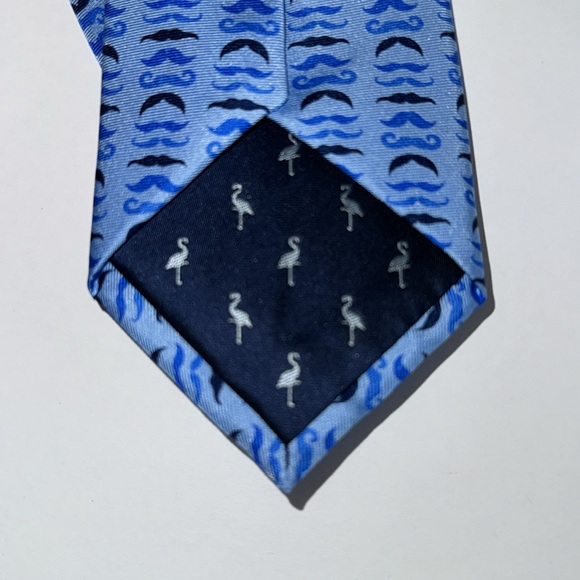 👔EUC Tailorbyrd Men’s Tie - Blue with Mini Mustaches - Picture 3 of 6